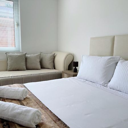 Guest House Koliqi Ulcinj Extérieur photo
