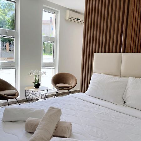 Guest House Koliqi Ulcinj Extérieur photo