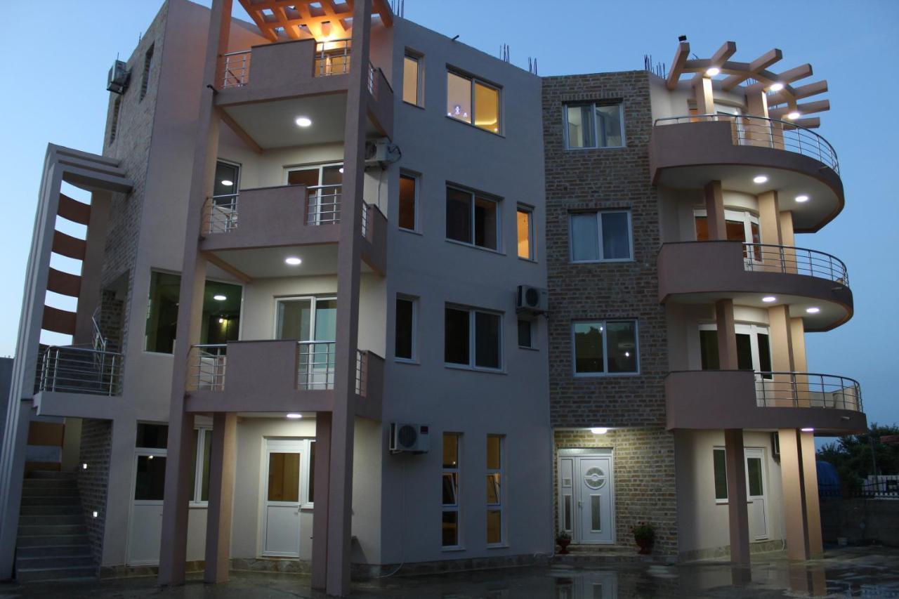 Guest House Koliqi Ulcinj Extérieur photo