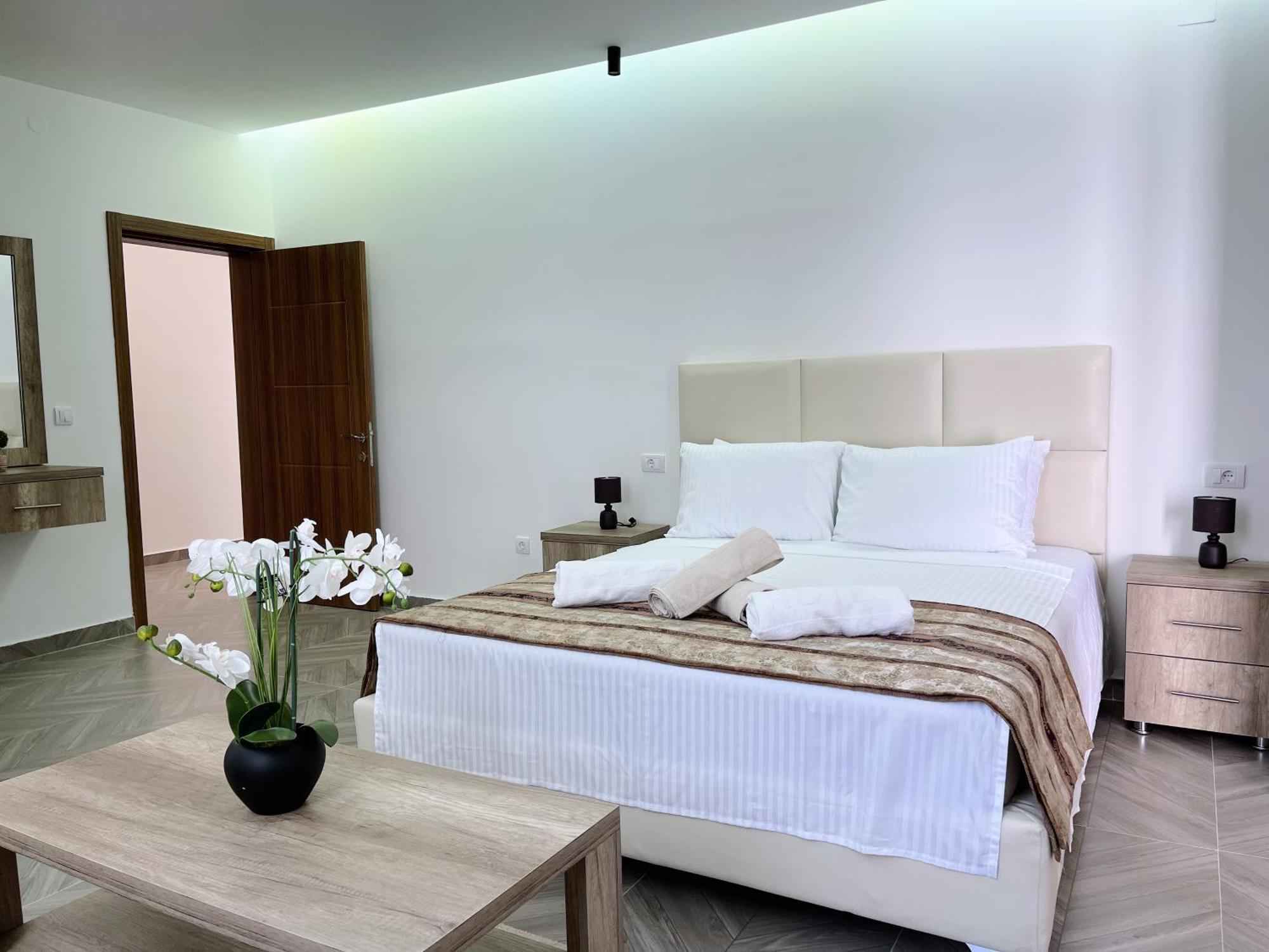 Guest House Koliqi Ulcinj Extérieur photo