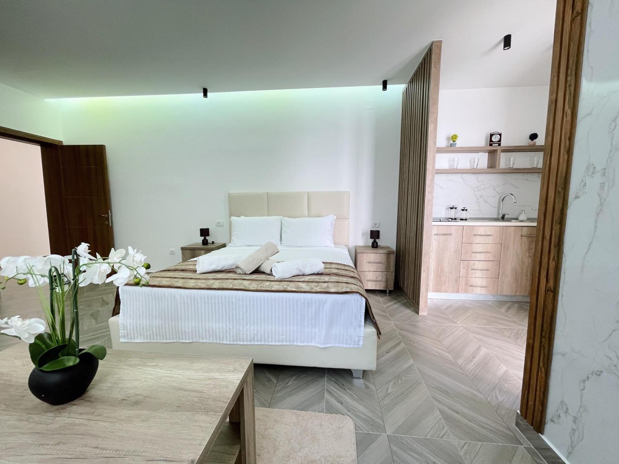 Guest House Koliqi Ulcinj Extérieur photo