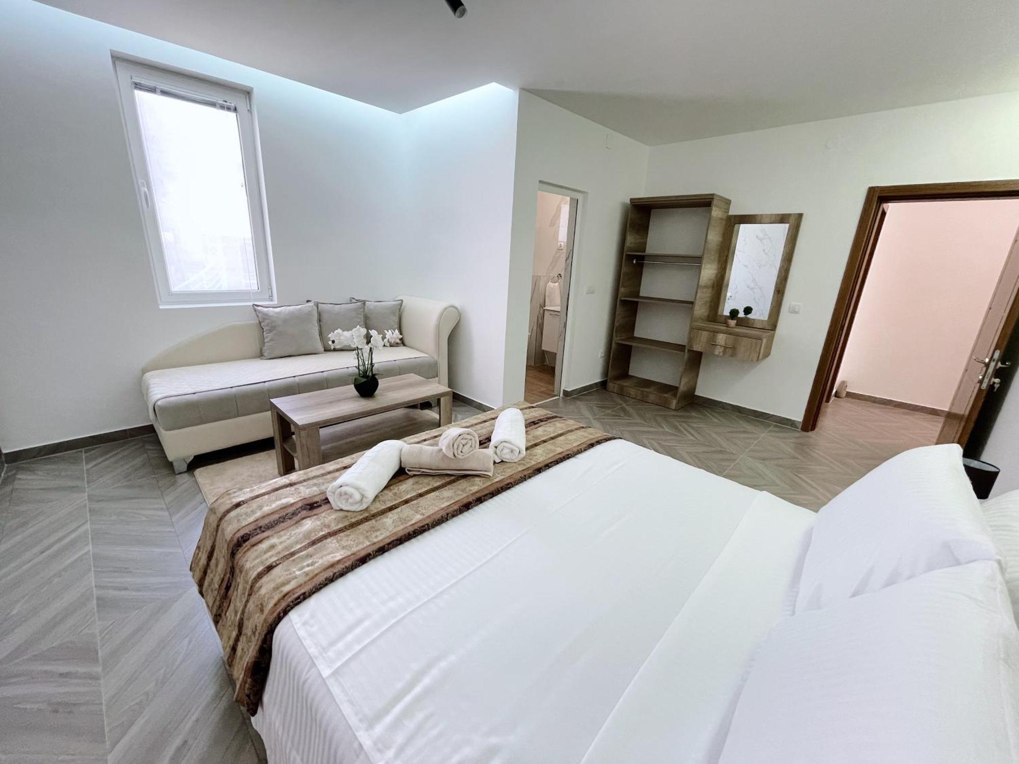 Guest House Koliqi Ulcinj Extérieur photo