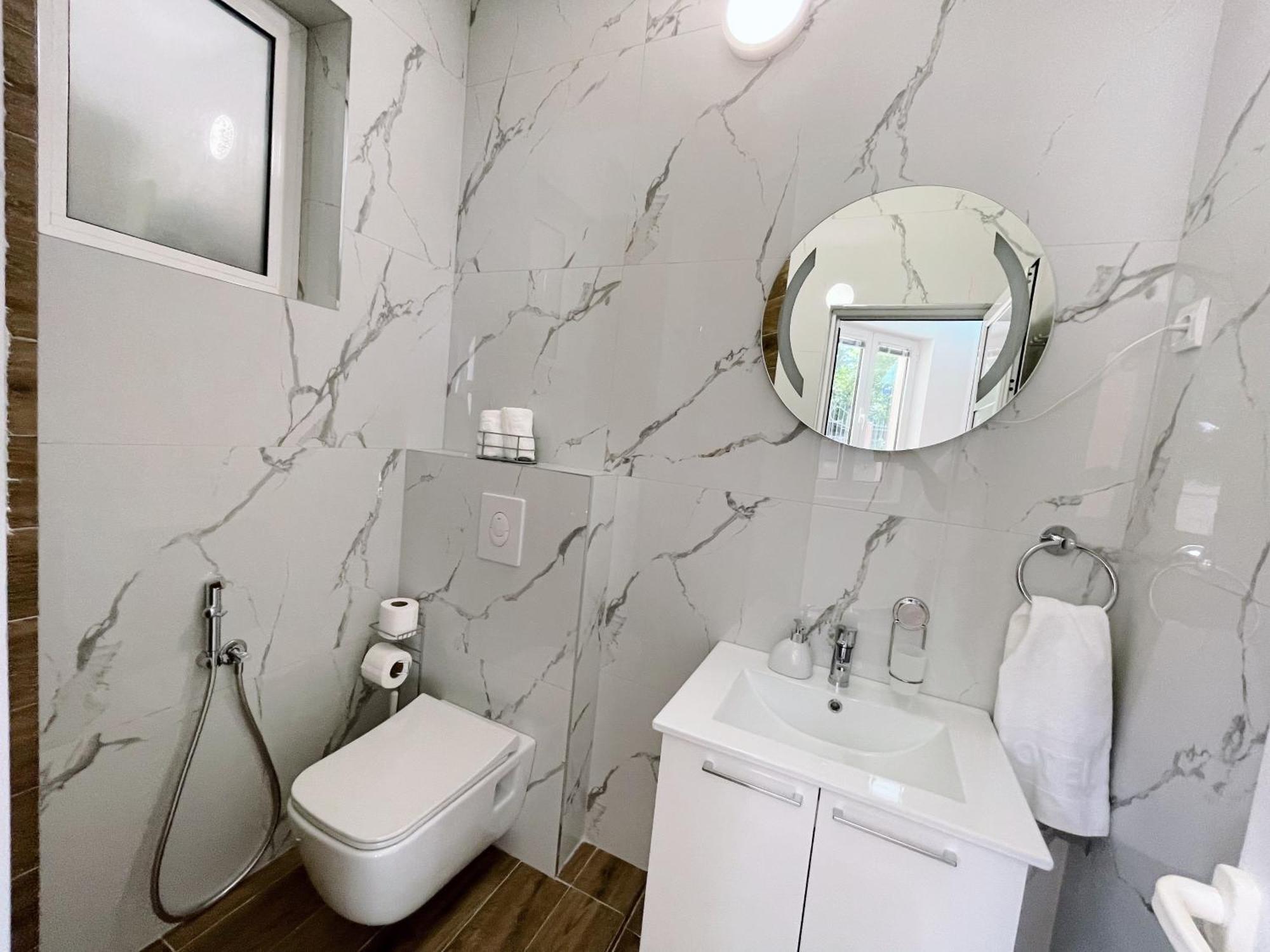 Guest House Koliqi Ulcinj Extérieur photo
